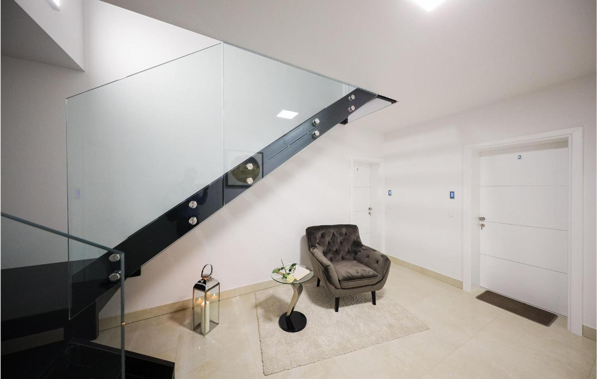 Lovely Apartment In Zadar With Wifi Luaran gambar