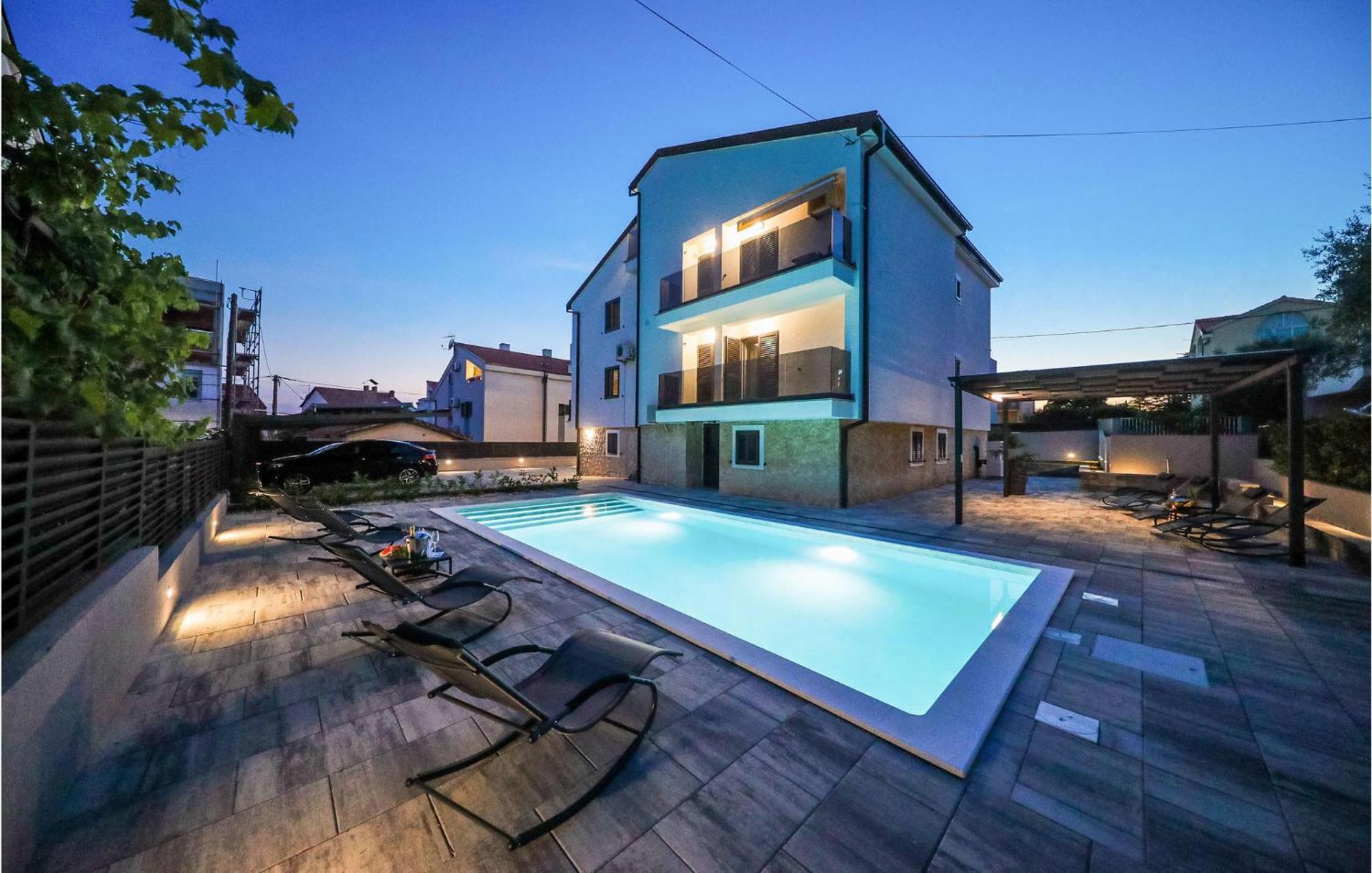 Lovely Apartment In Zadar With Wifi Luaran gambar